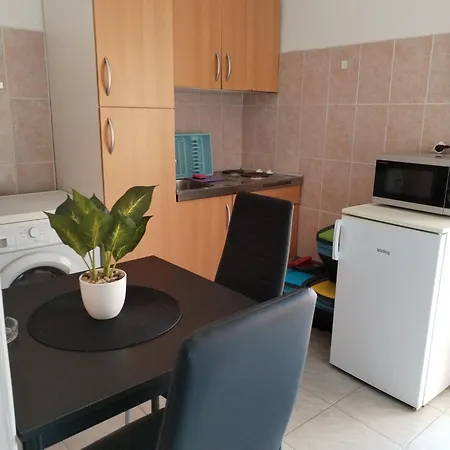 Apartmani Luka Banjol Room photo