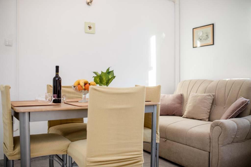 Apartment Luka Banjol