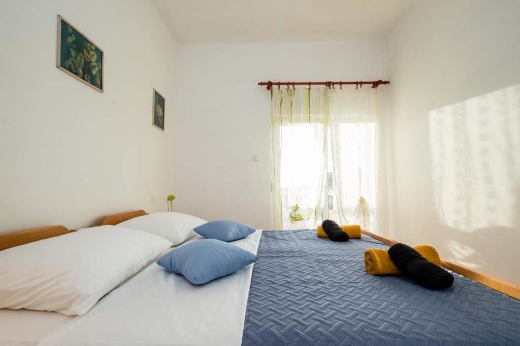 Luka Apartment